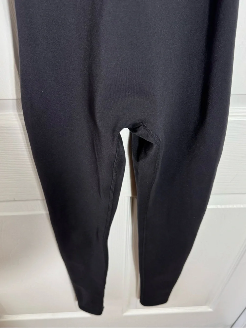Alo Yoga Airbrush One & Done Onesie Black XXS Compression